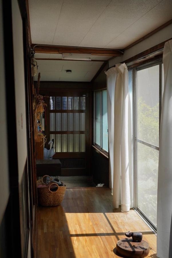 Kakurega Guest House Aizuwakamatsu Exteriör bild